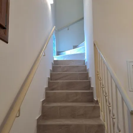 Sea View Maisonette Just 250m From The Fully Equipped & Spacious! Agiokampos